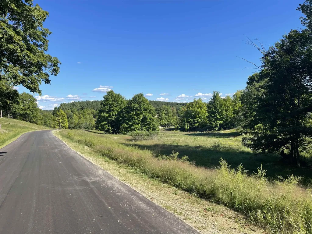 5238 Paradise Ranch Paradise Township MI 49649
