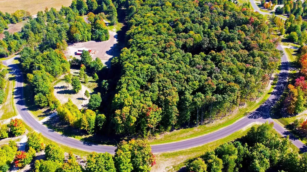 5238 Paradise Ranch Paradise Township MI 49649