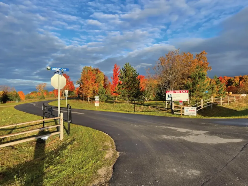 5238 Paradise Ranch Paradise Township MI 49649