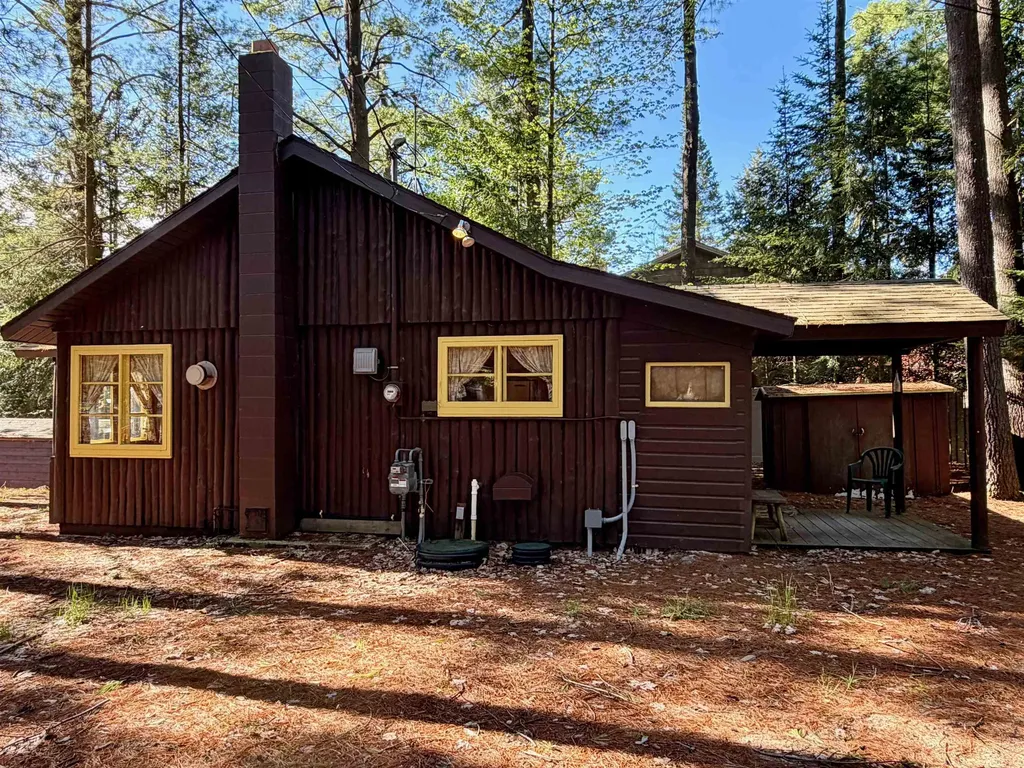 14047 Torch River Road Milton Township MI 49676