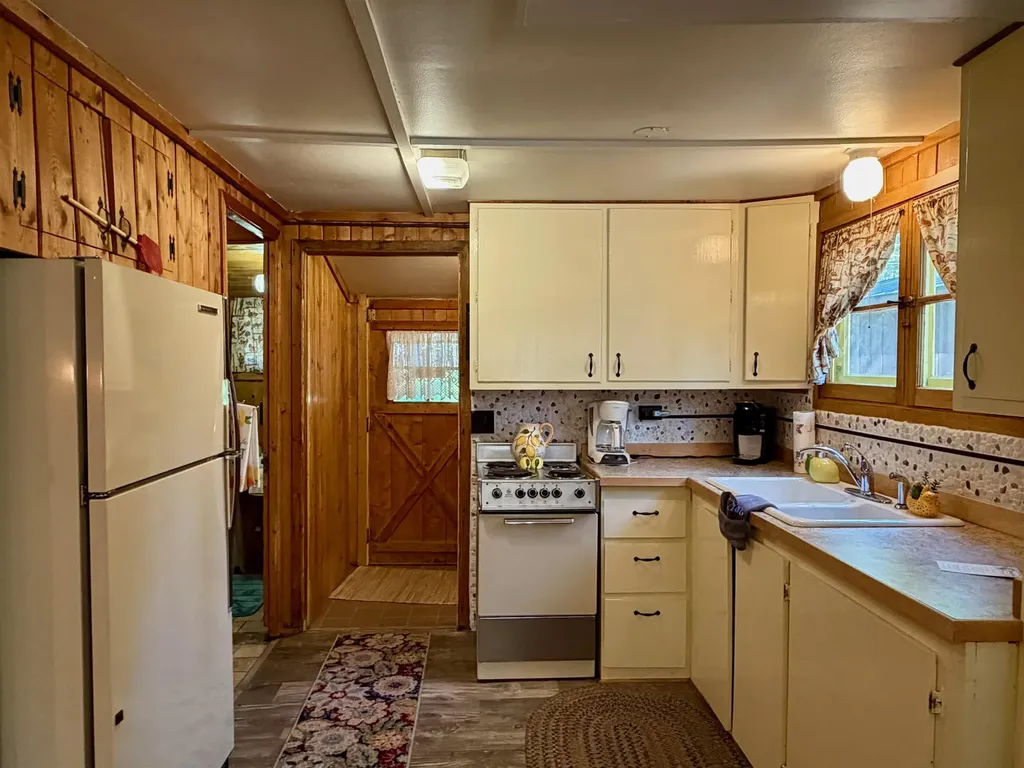 14047 Torch River Road Milton Township MI 49676