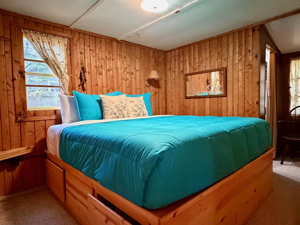 14047 Torch River Road Milton Township MI 49676