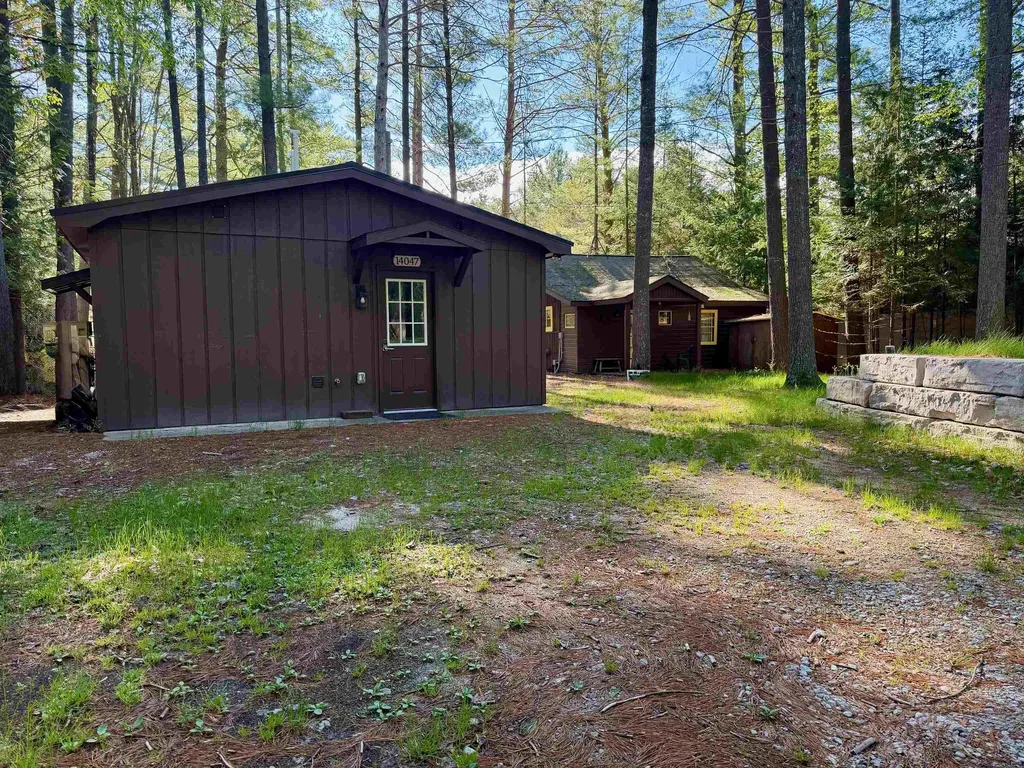 14047 Torch River Road Milton Township MI 49676