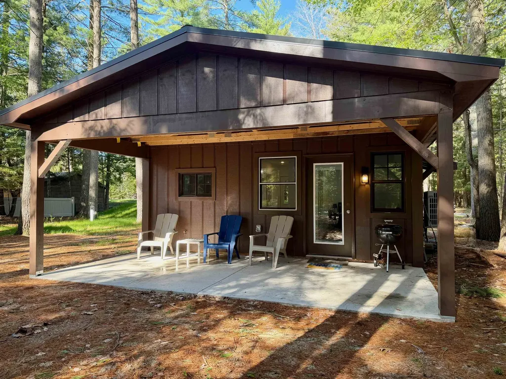 14047 Torch River Road Milton Township MI 49676