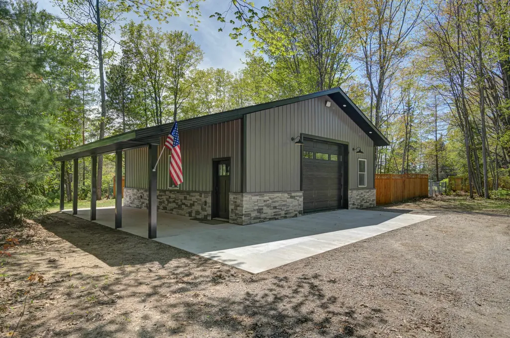 4063 NE Sands Park Drive Coldsprings Township MI 49646