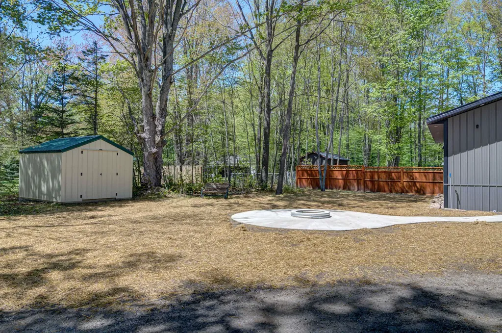 4063 NE Sands Park Drive Coldsprings Township MI 49646