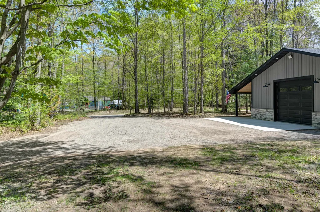 4063 NE Sands Park Drive Coldsprings Township MI 49646