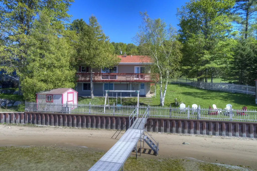 488 S Stony Point Road Suttons Bay Township MI 49682
