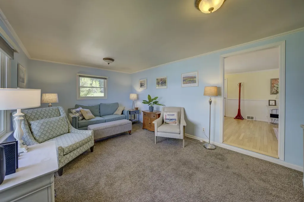 488 S Stony Point Road Suttons Bay Township MI 49682