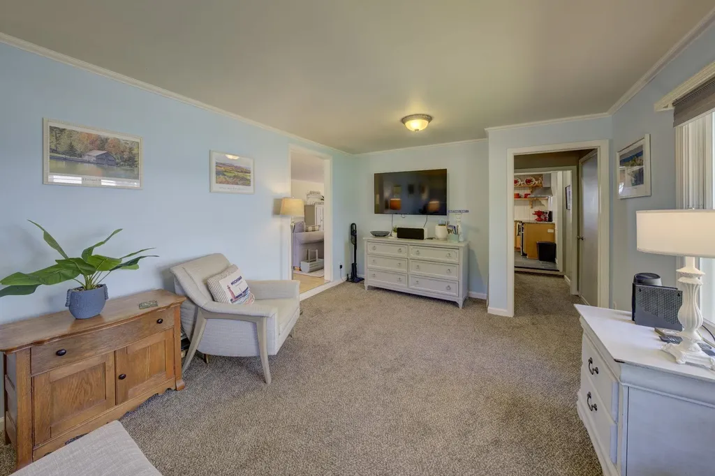 488 S Stony Point Road Suttons Bay Township MI 49682