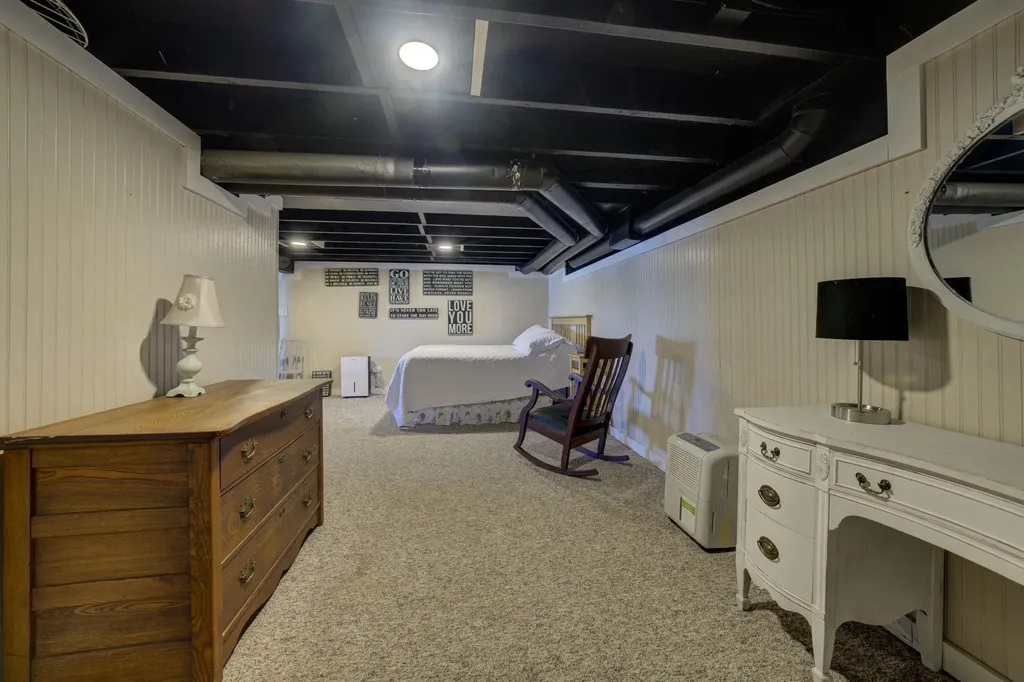 488 S Stony Point Road Suttons Bay Township MI 49682