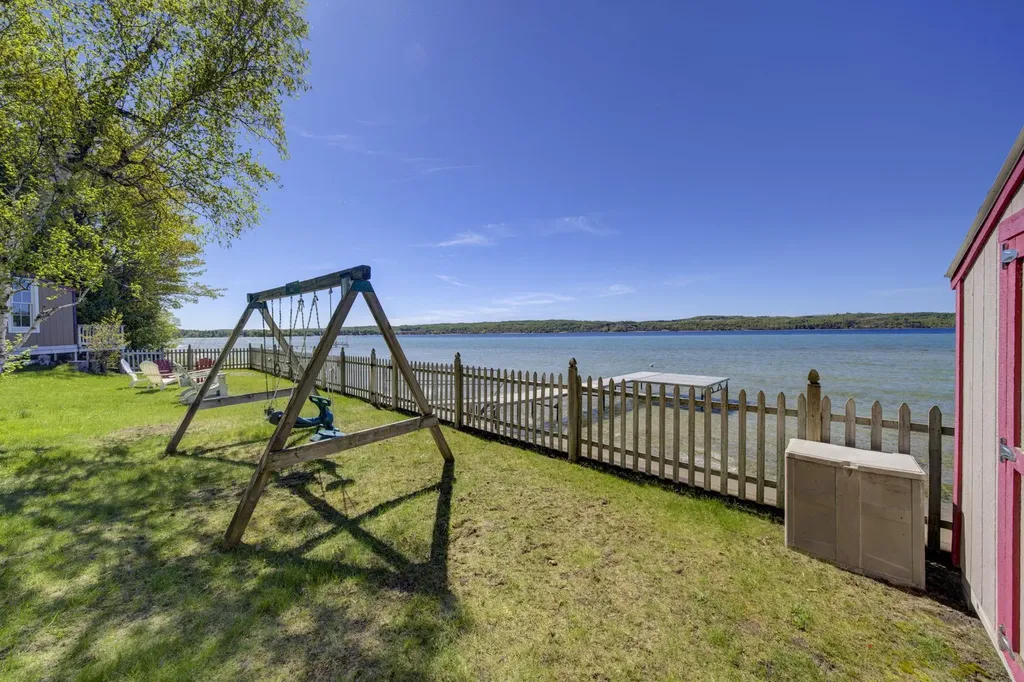 488 S Stony Point Road Suttons Bay Township MI 49682