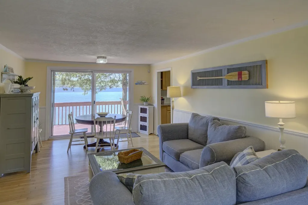 488 S Stony Point Road Suttons Bay Township MI 49682
