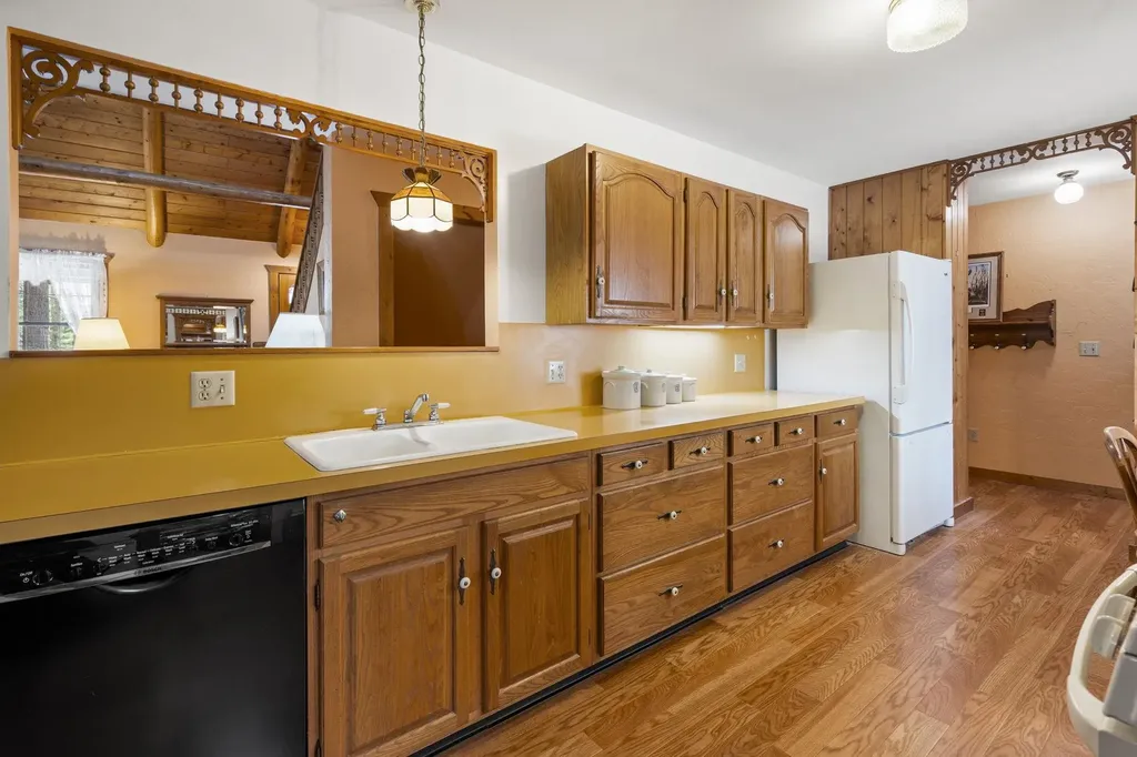 5414 Birch Glen Road Almira Township MI 49650