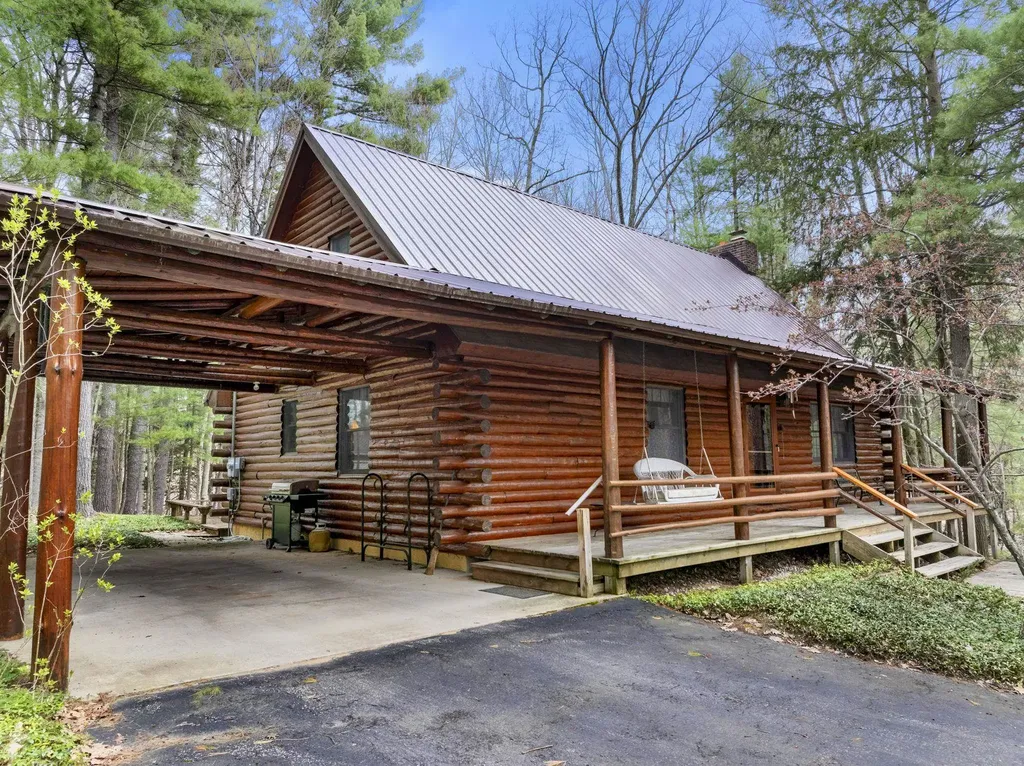 5414 Birch Glen Road Almira Township MI 49650