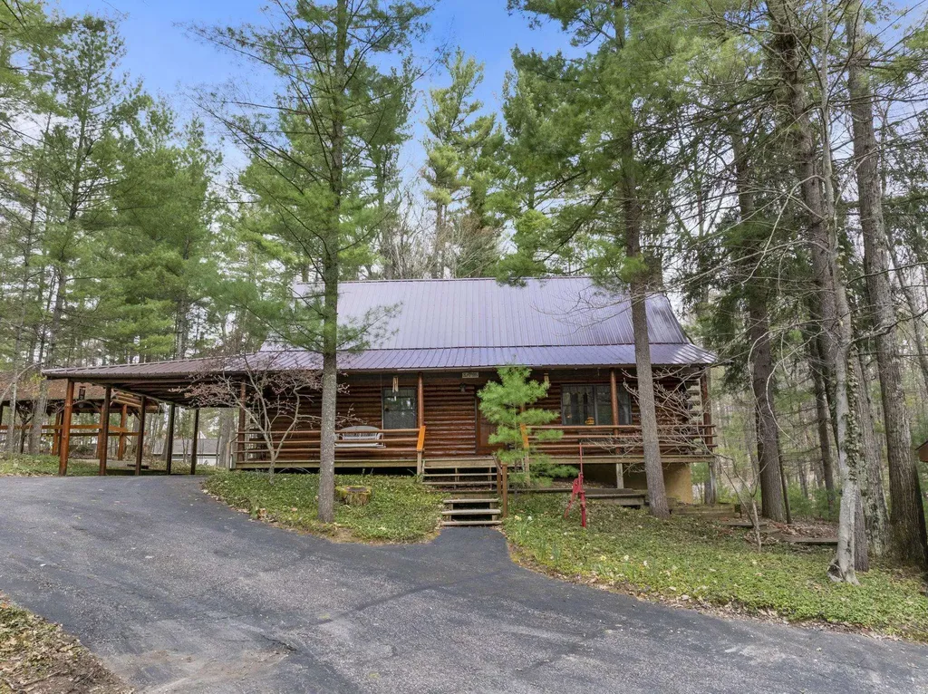 5414 Birch Glen Road Almira Township MI 49650