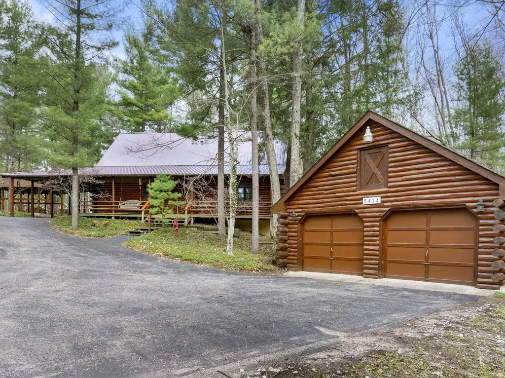 5414 Birch Glen Road Almira Township MI 49650