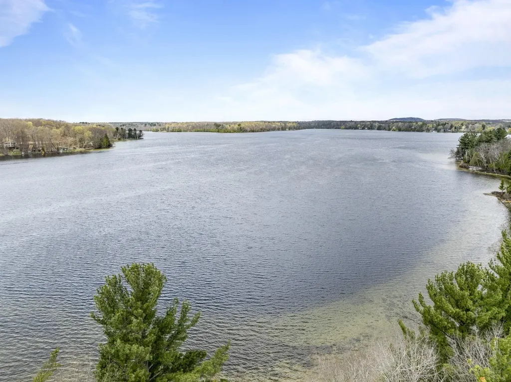 5414 Birch Glen Road Almira Township MI 49650