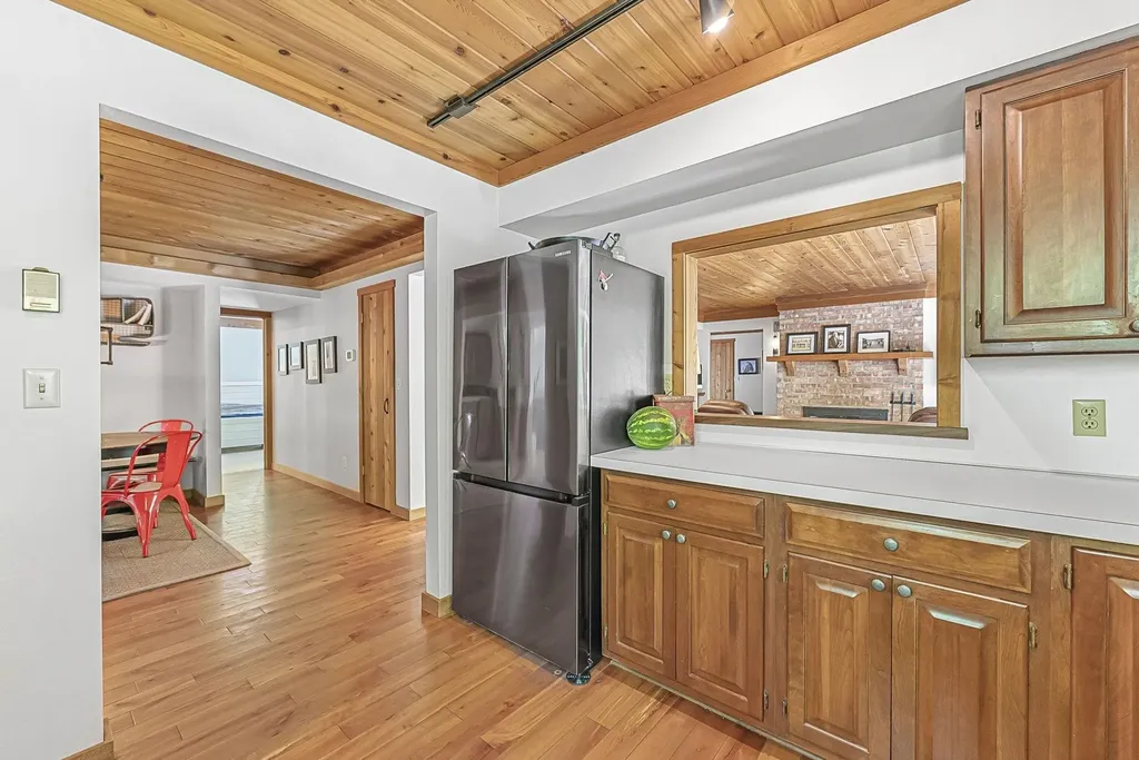 4021 E Oxford Drive Leland Township MI 49654