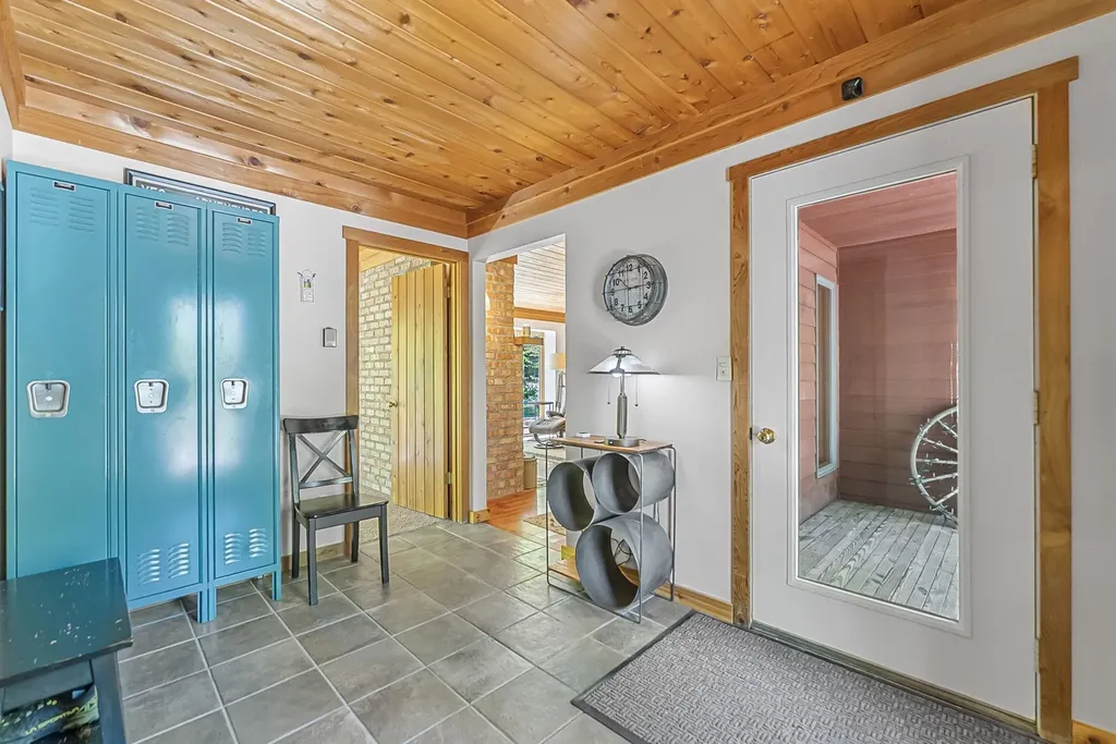 4021 E Oxford Drive Leland Township MI 49654