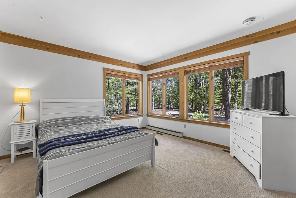 4021 E Oxford Drive Leland Township MI 49654
