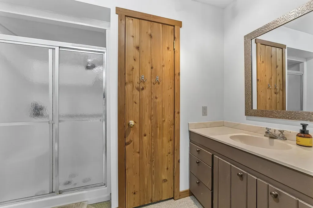 4021 E Oxford Drive Leland Township MI 49654