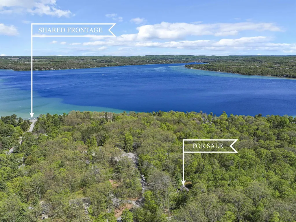 4021 E Oxford Drive Leland Township MI 49654