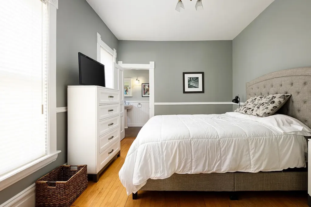 423 Fifth Street Traverse City City MI 49684