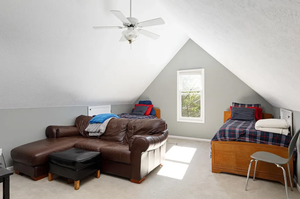 423 Fifth Street Traverse City City MI 49684