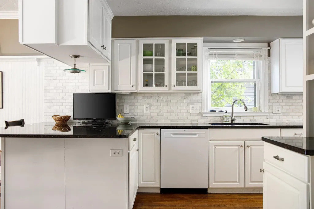 423 Fifth Street Traverse City City MI 49684
