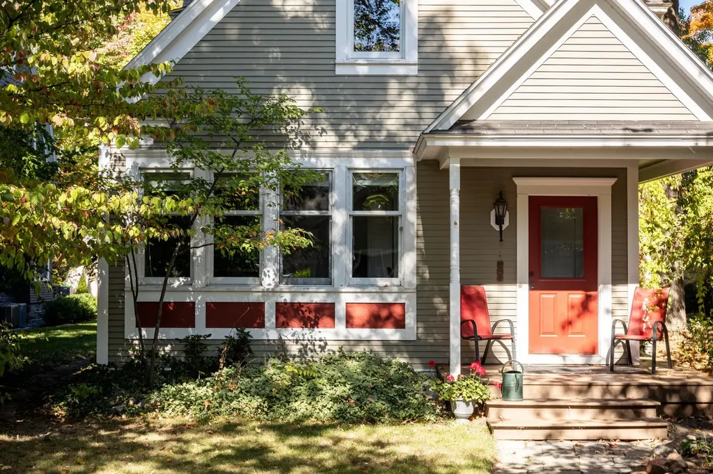 423 Fifth Street Traverse City City MI 49684
