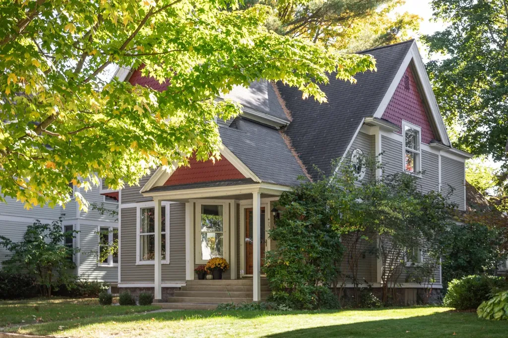 423 Fifth Street Traverse City City MI 49684