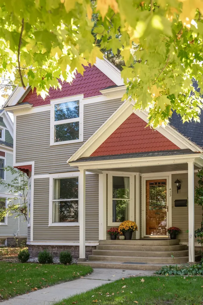 423 Fifth Street Traverse City City MI 49684