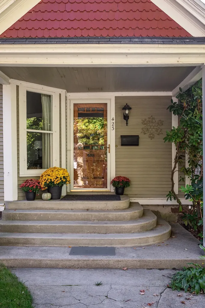 423 Fifth Street Traverse City City MI 49684