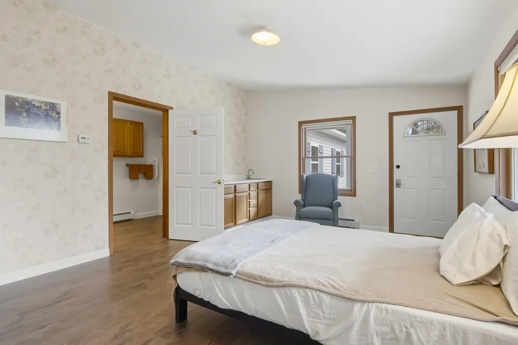 1014 Fairview Road Benzonia Township MI 49617