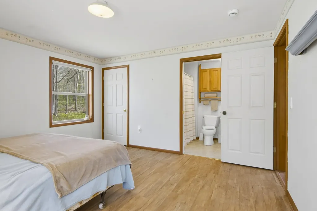 1014 Fairview Road Benzonia Township MI 49617