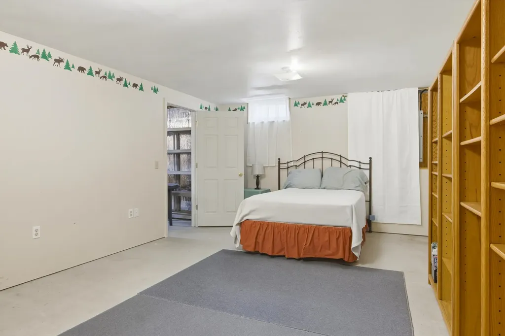 1014 Fairview Road Benzonia Township MI 49617