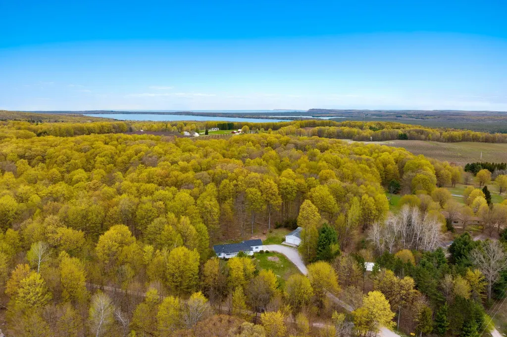1014 Fairview Road Benzonia Township MI 49617