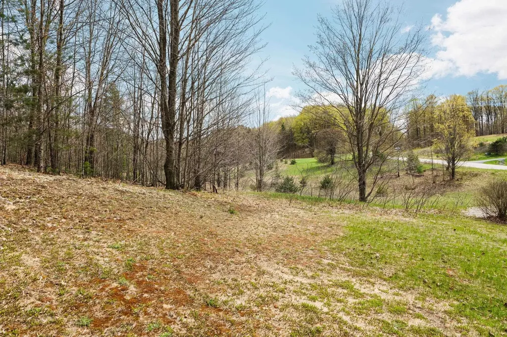 42 Farm Lane East Bay Township MI 49696