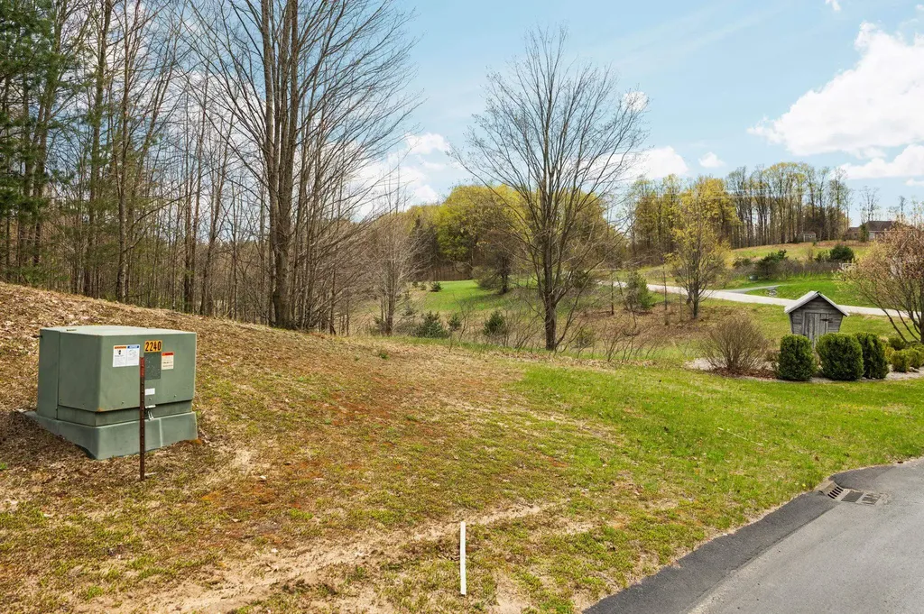 42 Farm Lane East Bay Township MI 49696