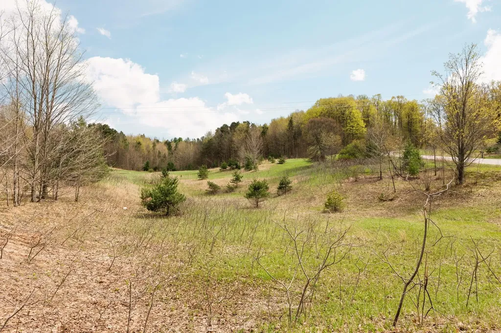 42 Farm Lane East Bay Township MI 49696