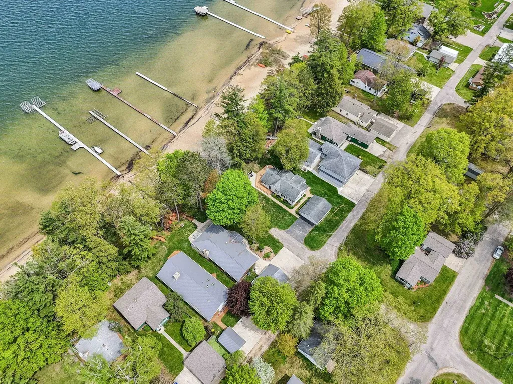 1849 S Goldenrod Lake Township MI 49651