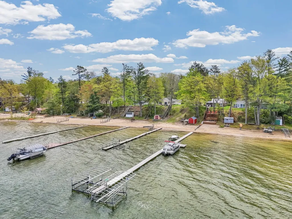 1849 S Goldenrod Lake Township MI 49651