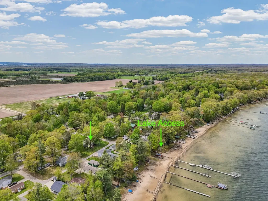1849 S Goldenrod Lake Township MI 49651