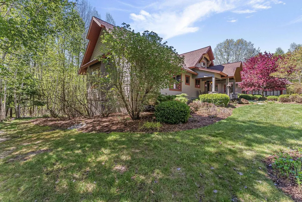 9697 Herkelrath Road Onekama Township MI 49675