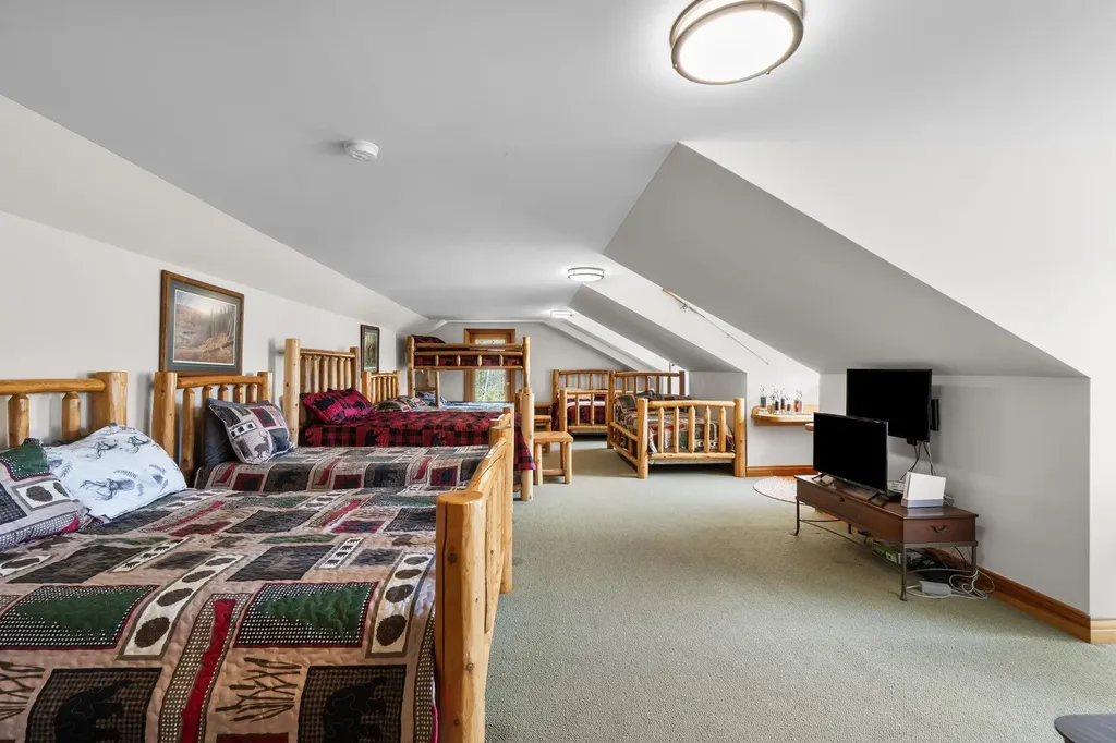 438 W Hill Road Elmer Township MI 49756