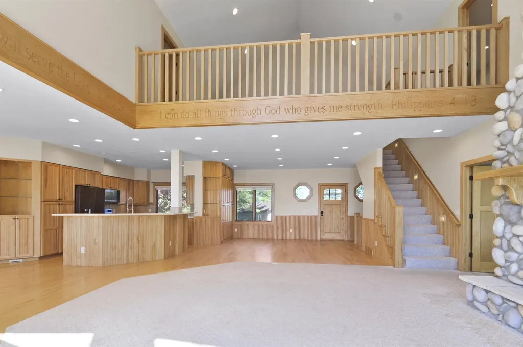 8885 W Isle Drive Elk Township MI 49644