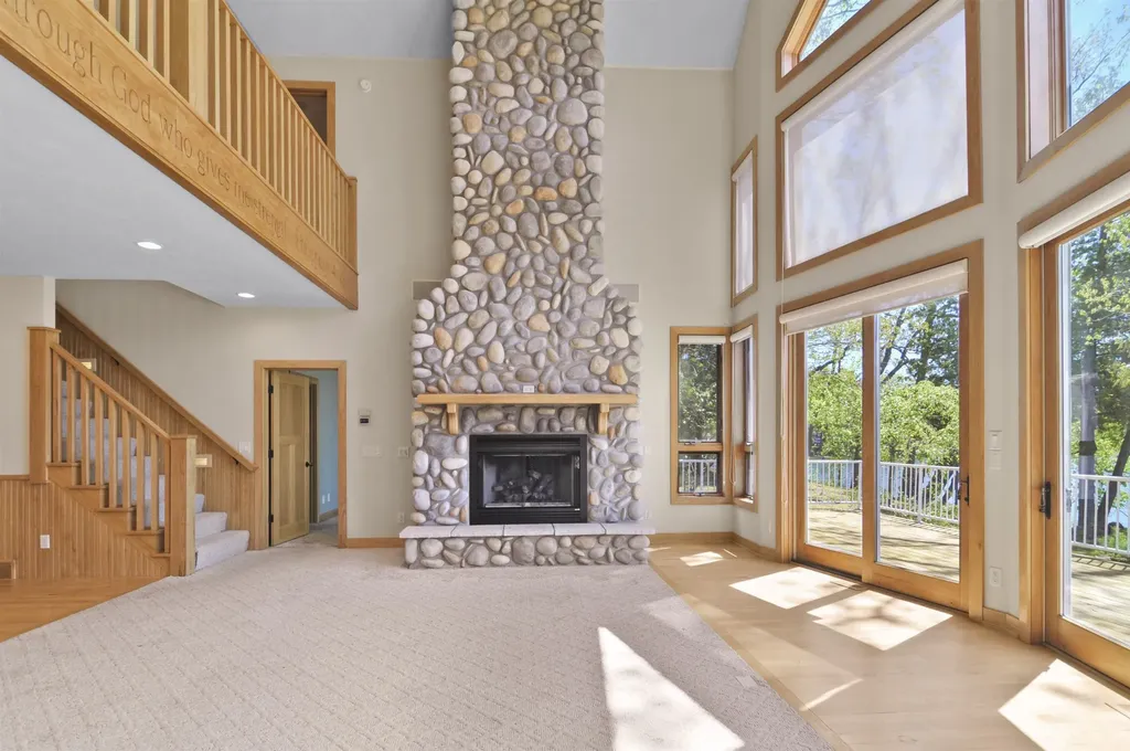 8885 W Isle Drive Elk Township MI 49644