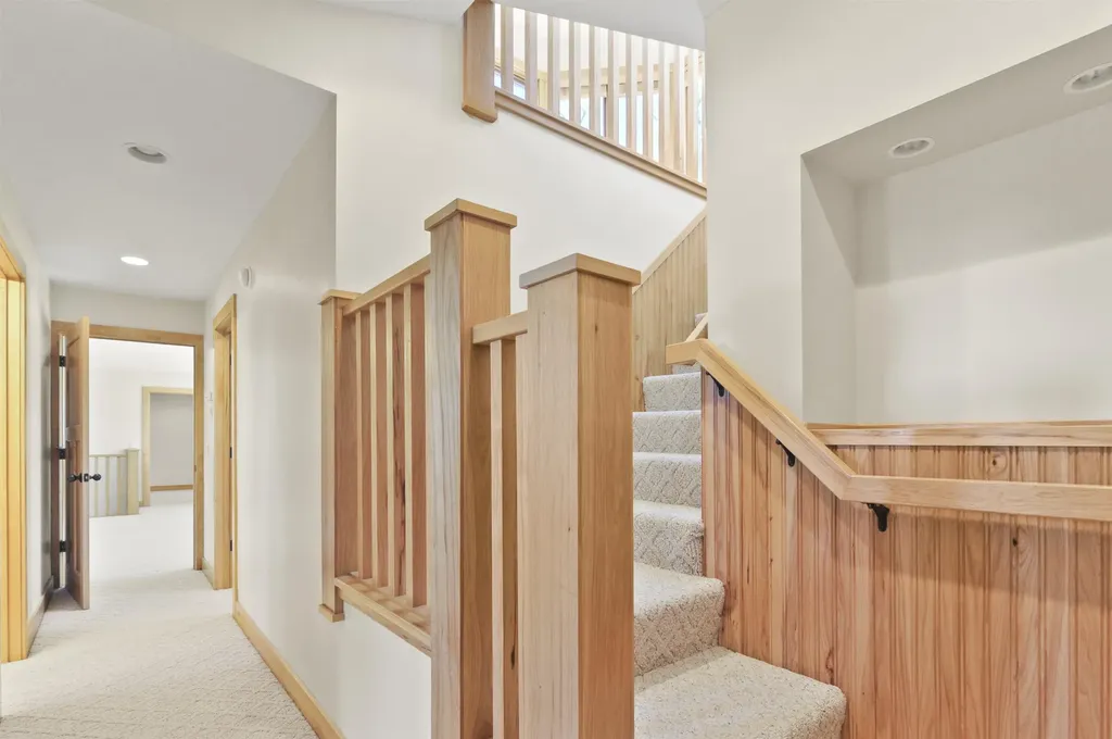 8885 W Isle Drive Elk Township MI 49644