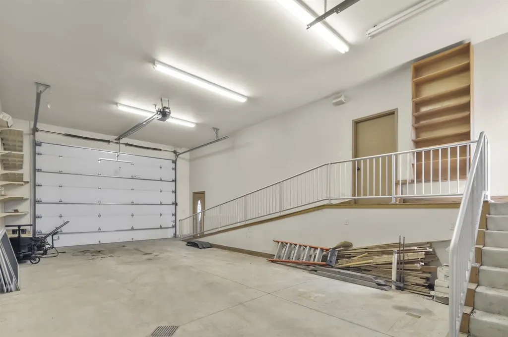 8885 W Isle Drive Elk Township MI 49644